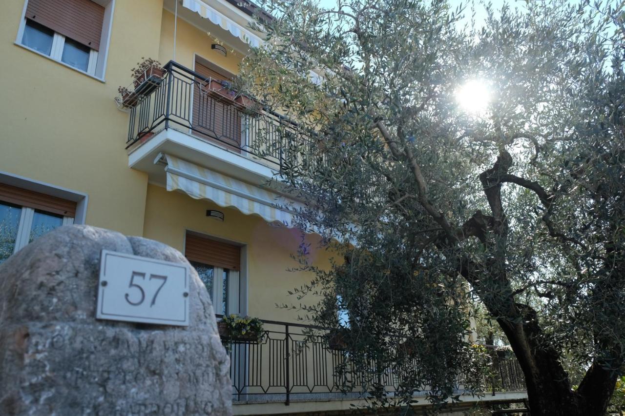 Appartamenti Bellini Bardolino Exteriör bild