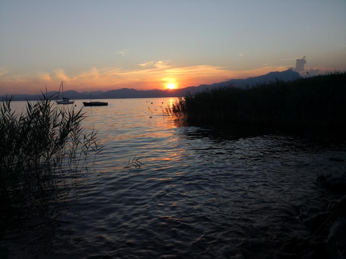 Appartamenti Bellini Bardolino Exteriör bild